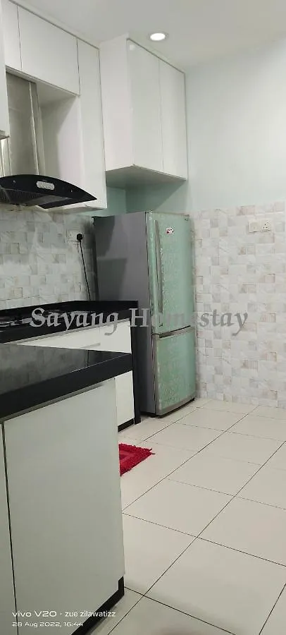 S Pice Arena Homestay 바얀레파스 아파트